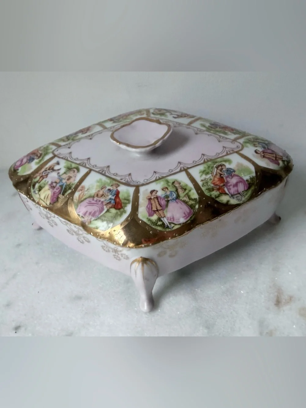 Ornate Footed Porcelain Box with Love Scenes